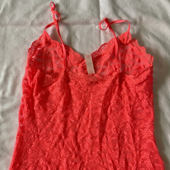 Victorias Secret Red Lace Chemise Nightgown S/P Adjustable Straps - Picture 9 of 9